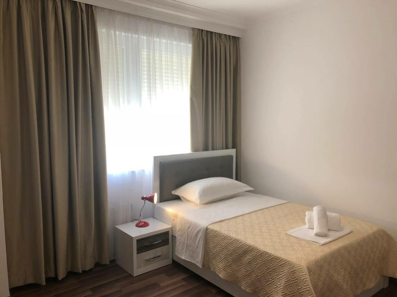 Dora Residence Collak Eksteriør billede